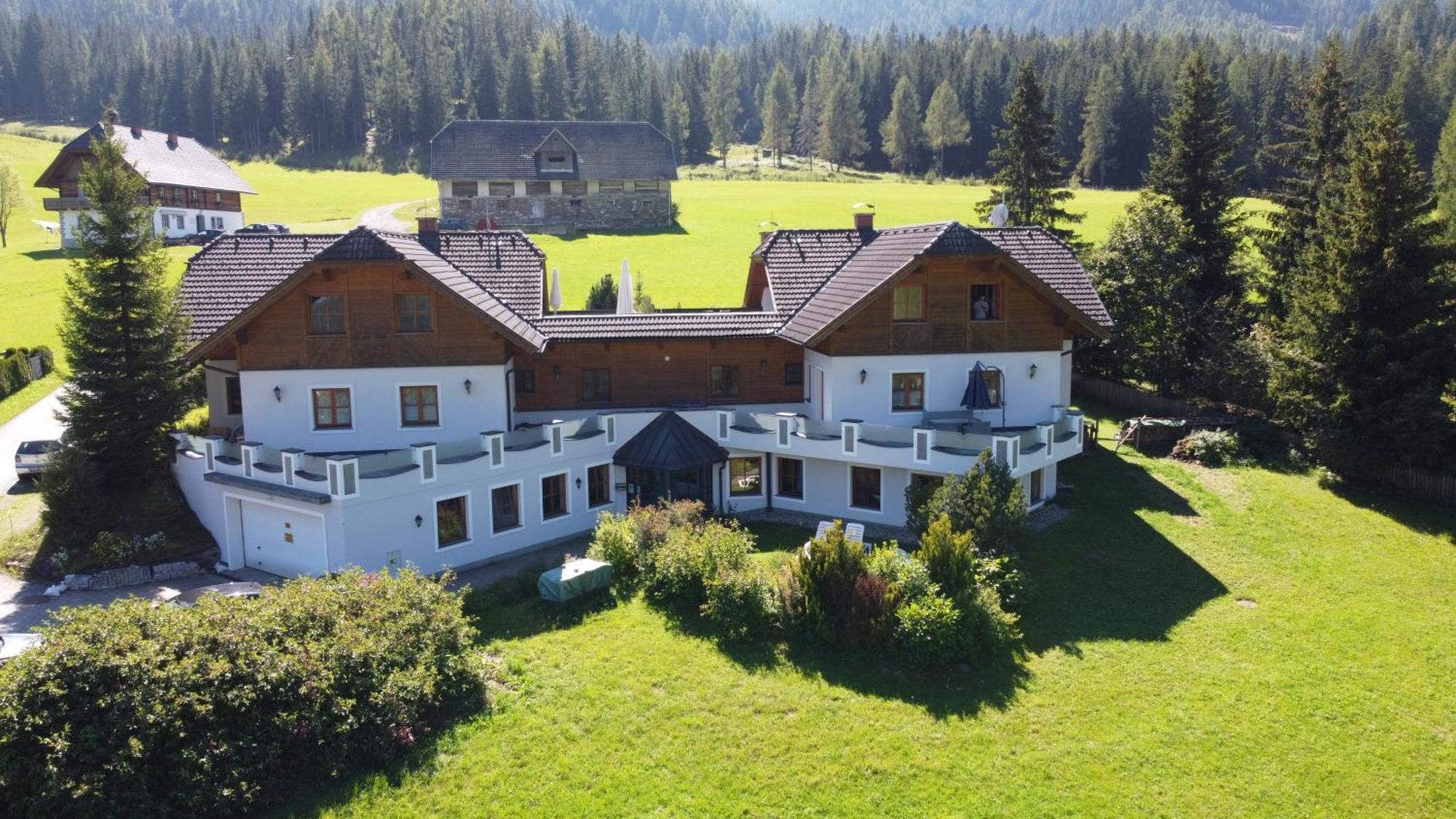 Ferienhaus Alpenblick Krakauschatten Exterior photo